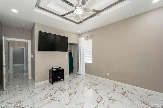 2806 Kingdom Drive, Weslaco, TX 78599
