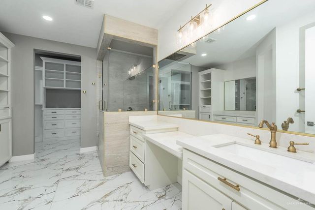 2806 Kingdom Drive, Weslaco, TX 78599