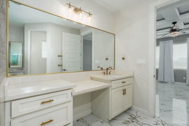2806 Kingdom Drive, Weslaco, TX 78599