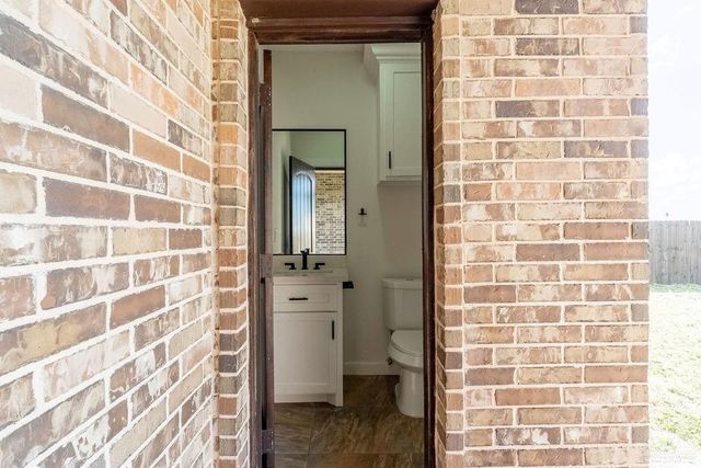 2806 Kingdom Drive, Weslaco, TX 78599