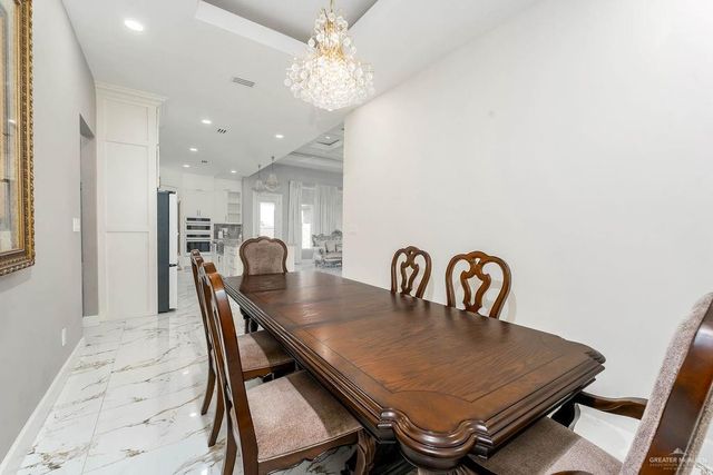 2806 Kingdom Drive, Weslaco, TX 78599