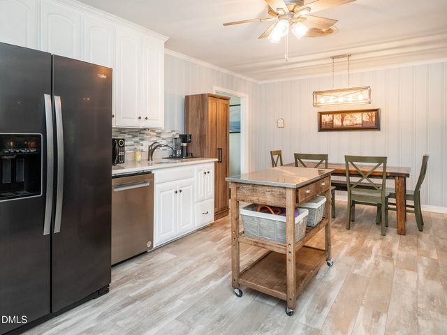 1219 Warwick Drive, Burlington, NC 27215