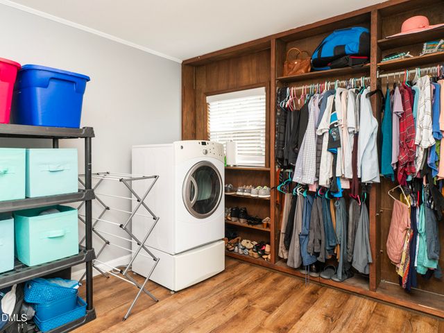 1219 Warwick Drive, Burlington, NC 27215