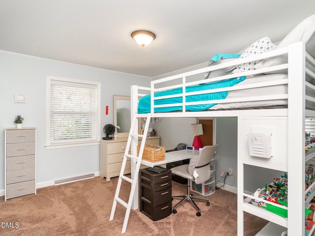 1219 Warwick Drive, Burlington, NC 27215