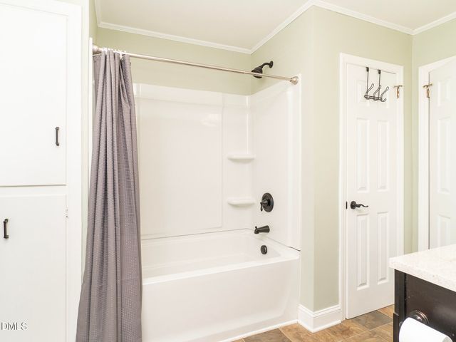 1219 Warwick Drive, Burlington, NC 27215