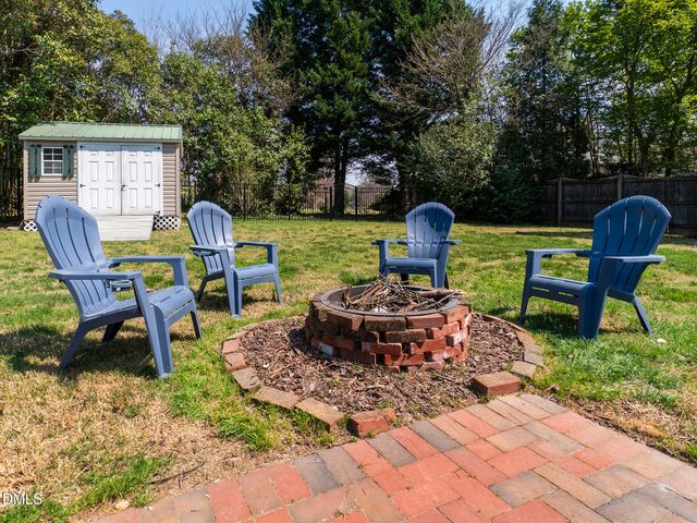 1219 Warwick Drive, Burlington, NC 27215