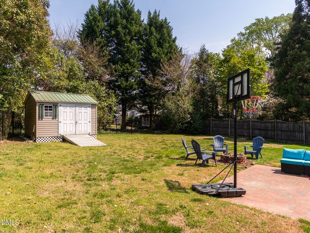 1219 Warwick Drive, Burlington, NC 27215