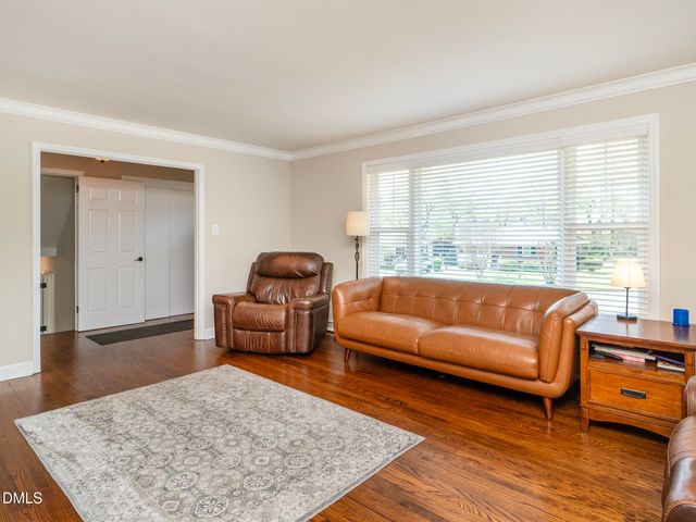 1219 Warwick Drive, Burlington, NC 27215