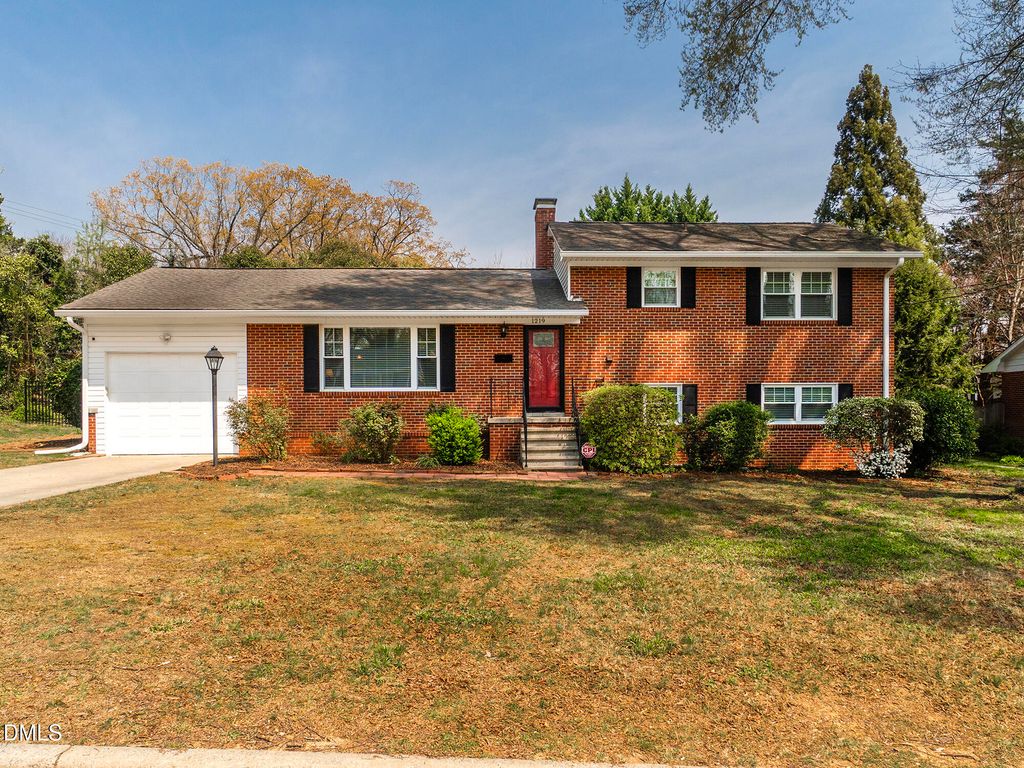 1219 Warwick Drive, Burlington, NC 27215