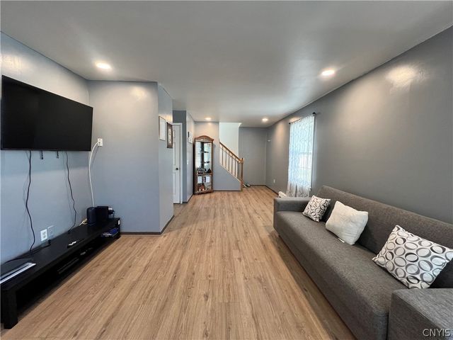 1128 West Street, Utica, NY 13501