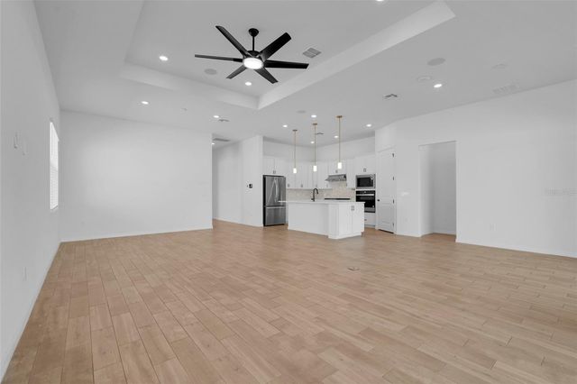 10393 PARK ESTATES AVENUE, Orlando, FL 32836