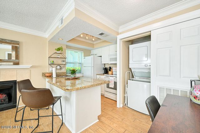 100 FAIRWAY PARK Boulevard 207, Ponte Vedra Beach, FL 32082