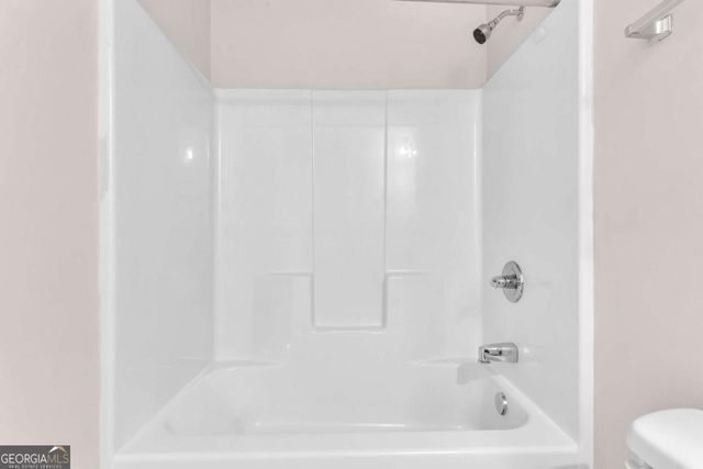 4488 Ravenwood Drive, Union City, GA 30291