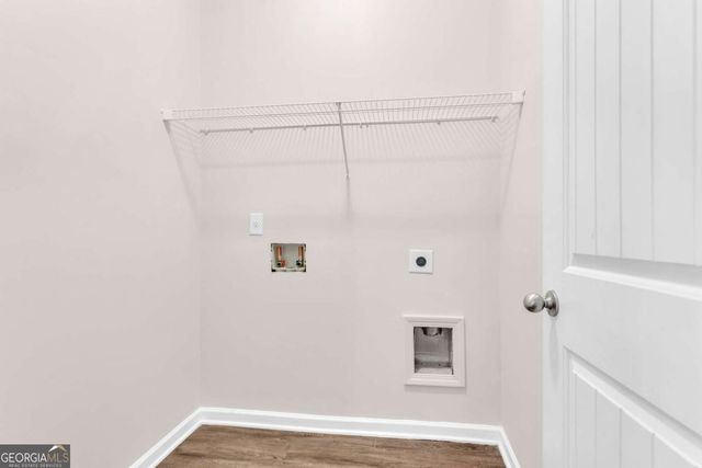 4488 Ravenwood Drive, Union City, GA 30291