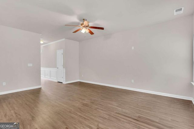 4488 Ravenwood Drive, Union City, GA 30291