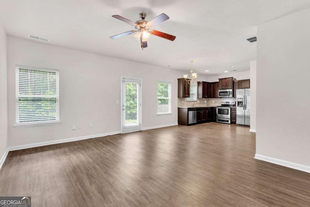 4488 Ravenwood Drive, Union City, GA 30291