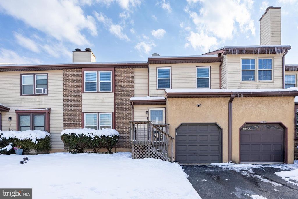 2590 TERRACED HILL CT, Pottstown, PA 19464