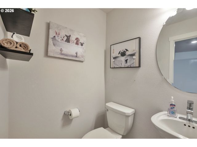 16066 Nw FROG Ln, Portland, OR 97229