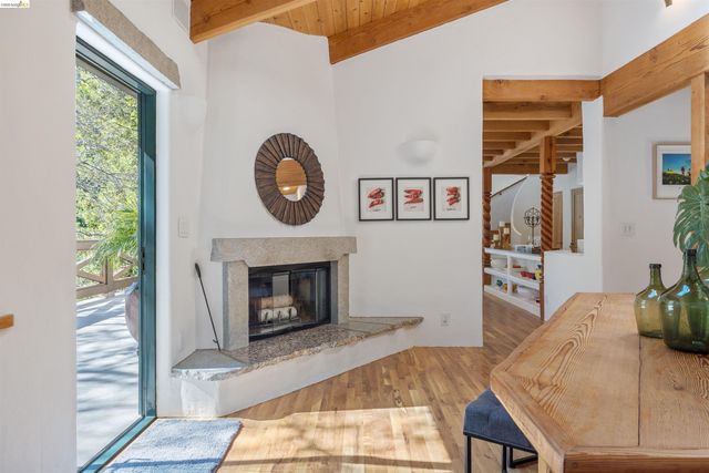 1102 Grand View Drive, Berkeley, CA 94705