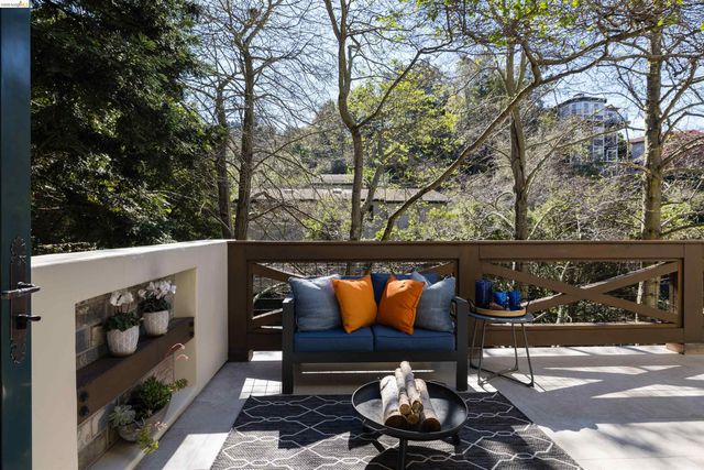 1102 Grand View Drive, Berkeley, CA 94705