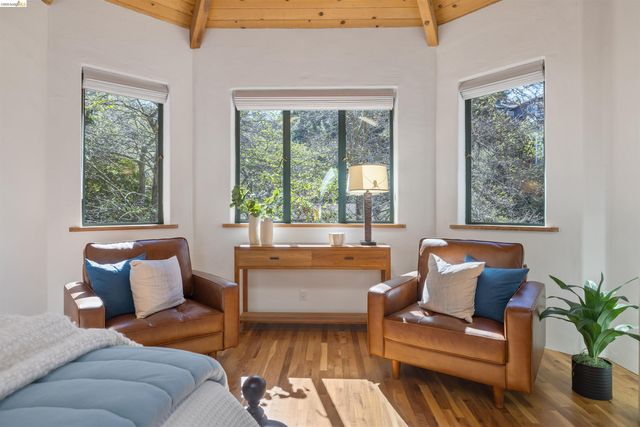 1102 Grand View Drive, Berkeley, CA 94705