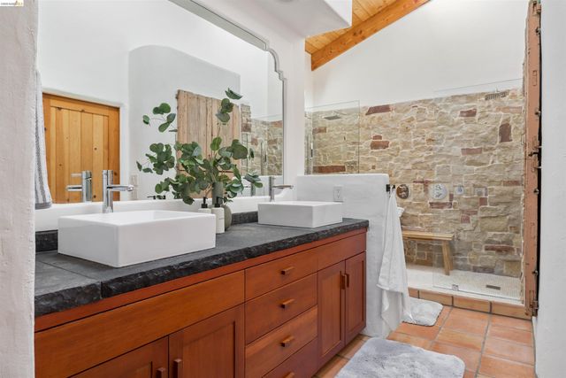 1102 Grand View Drive, Berkeley, CA 94705