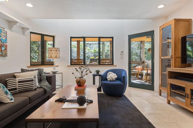 1102 Grand View Drive, Berkeley, CA 94705