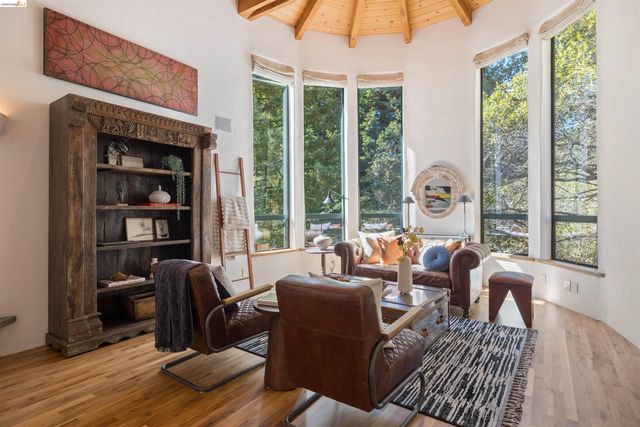 1102 Grand View Drive, Berkeley, CA 94705