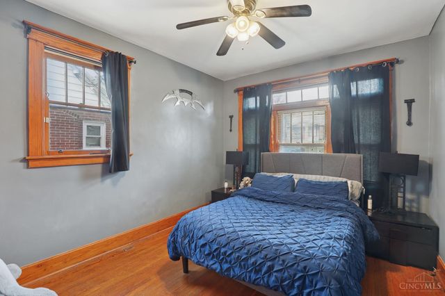 4307 W Eighth Street, Cincinnati, OH 45205