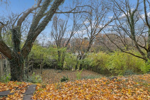 4307 W Eighth Street, Cincinnati, OH 45205