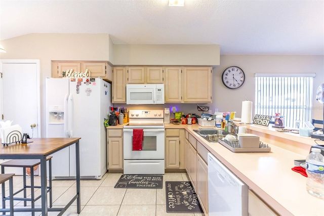 2657 CHATHAM CIRCLE, Kissimmee, FL 34746