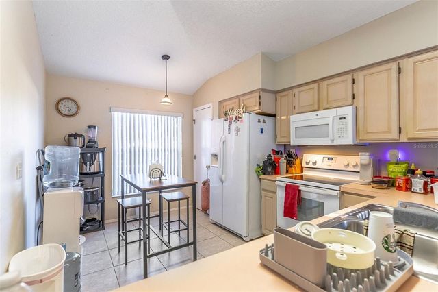 2657 CHATHAM CIRCLE, Kissimmee, FL 34746