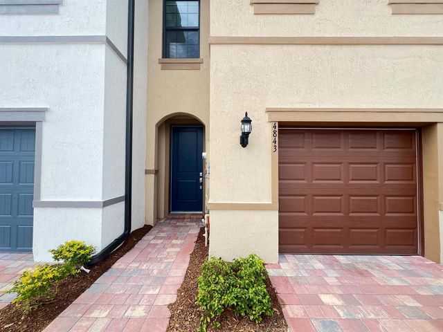 4843 Indio Trail, Lake Worth, FL 33467