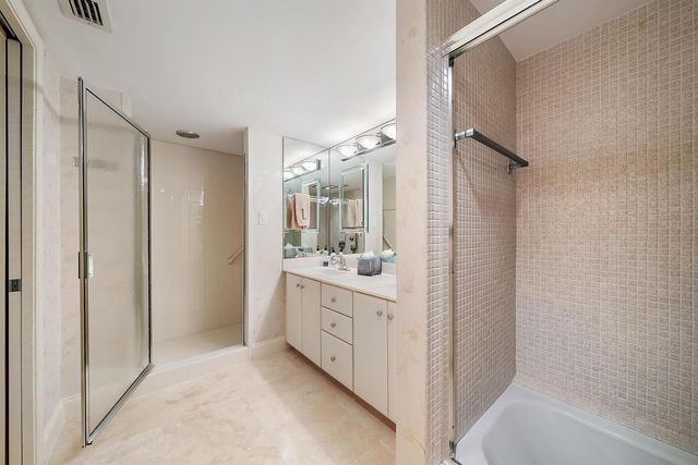 5380 N Ocean Drive 10-B, Singer Island, FL 33404
