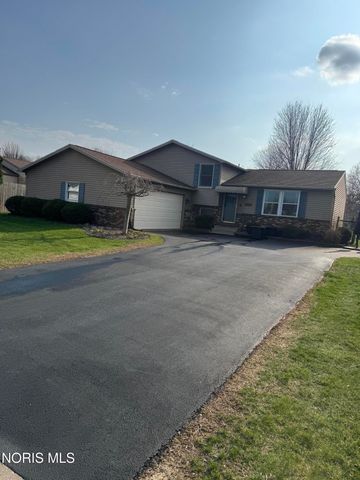 2214 Denton Lane, Maumee, OH 43537