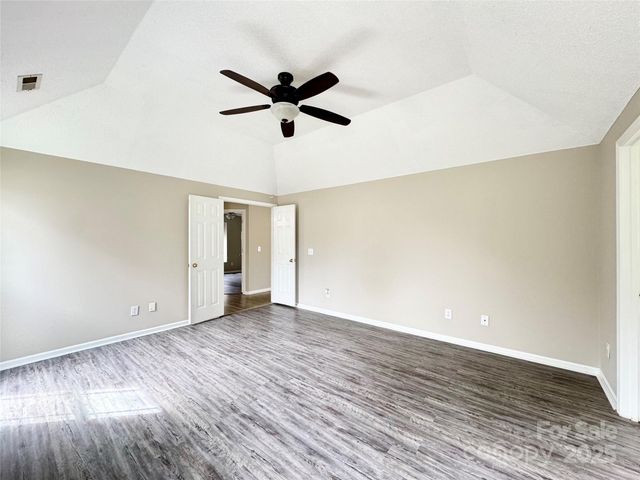 1254 Abbey Ridge Place NW, Concord, NC 28027