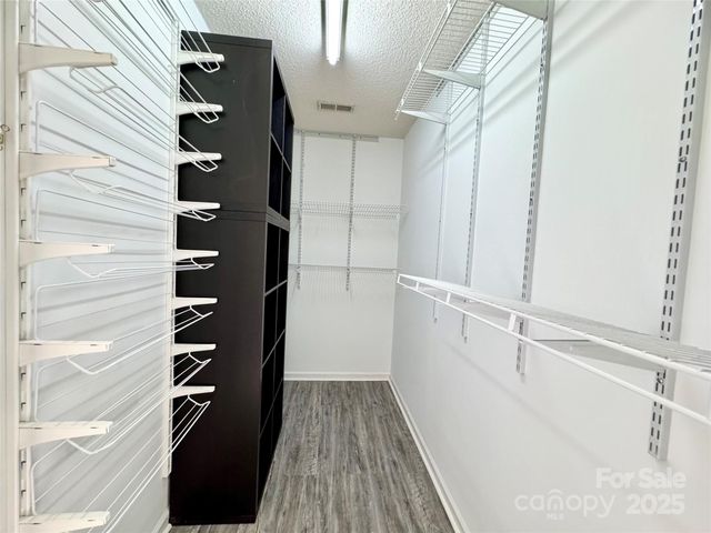 1254 Abbey Ridge Place NW, Concord, NC 28027