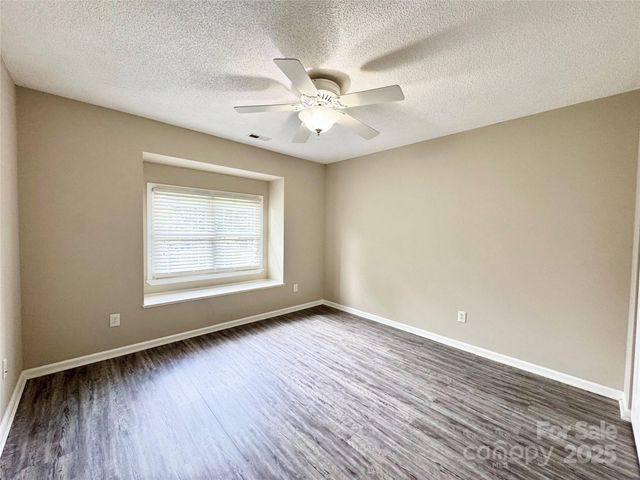 1254 Abbey Ridge Place NW, Concord, NC 28027