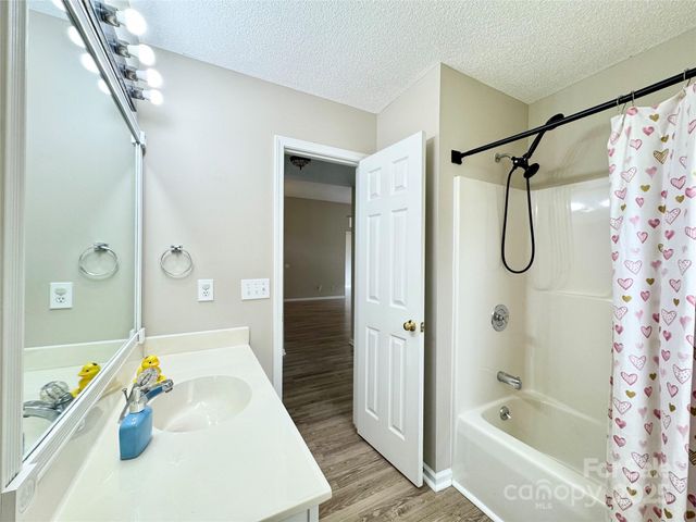 1254 Abbey Ridge Place NW, Concord, NC 28027