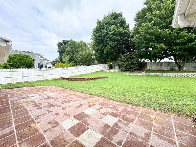 1254 Abbey Ridge Place NW, Concord, NC 28027