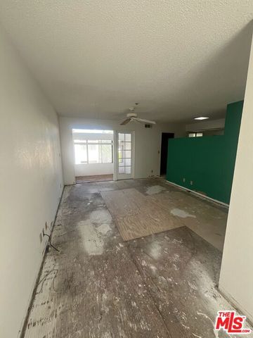 861 Village Square, Palm Springs, CA 92262