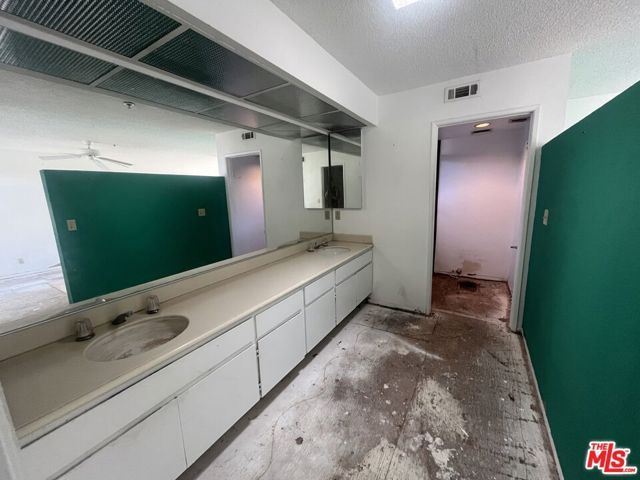 861 Village Square, Palm Springs, CA 92262