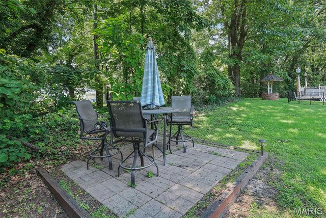 459 W Lake Drive, Edwardsville, IL 62025