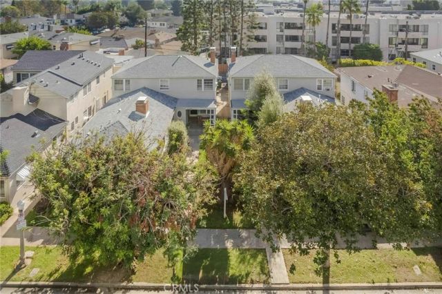 10372 Ashton Avenue, Los Angeles, CA 90024