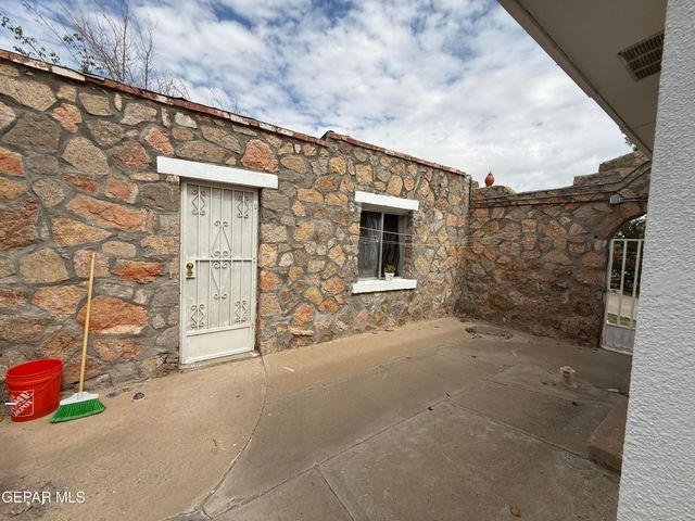 251 S COLLINGSWORTH Street, El Paso, TX 79905