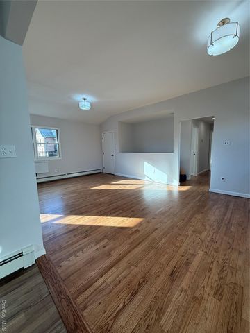 13009 58th Road, Flushing, NY 11355