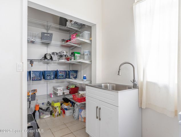 274 Lagoon Street SW, Palm Bay, FL 32908