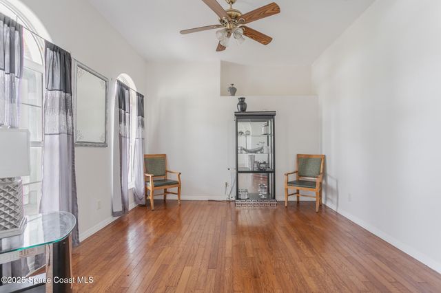 274 Lagoon Street SW, Palm Bay, FL 32908
