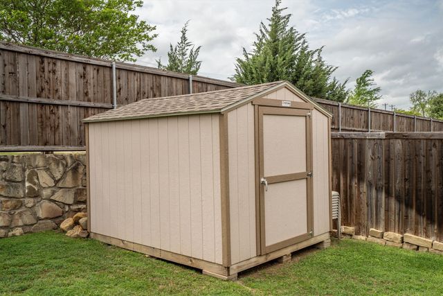 3605 Northstar Lane, Little Elm, TX 75068