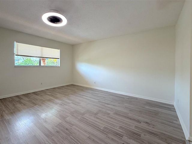 6301 N Falls Cir Drive 303, Lauderhill, FL 33319